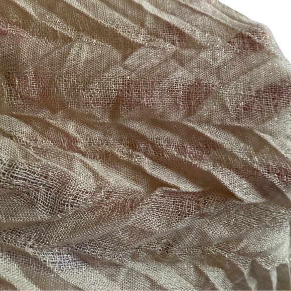 5/$20 2 set of scarves gold and silver colors - Picture 5 of 6